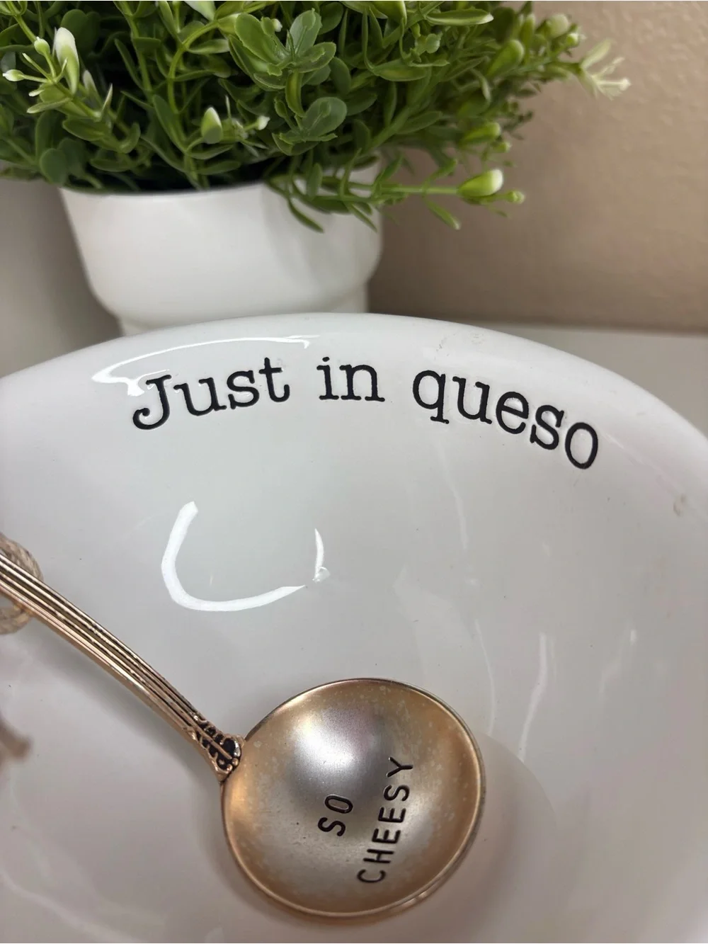 Mud Pie ‘Just In Queso’ Ceramic Dip Bowl Set with ‘So Cheesy’ Spoon